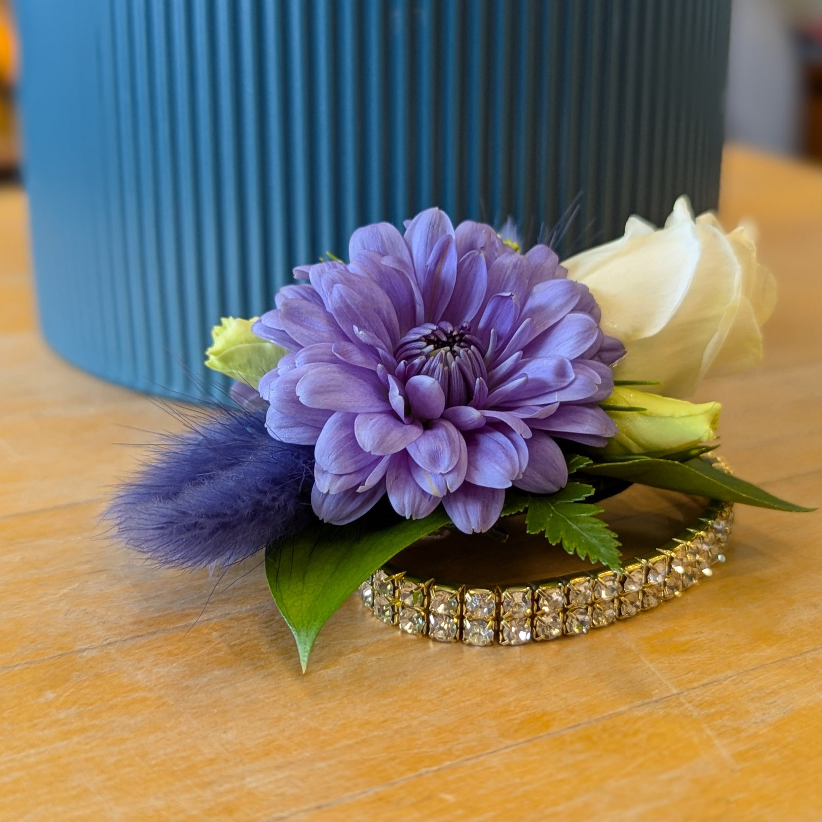Bracelet fleuri pour bal de finissant -Nuit étoilée