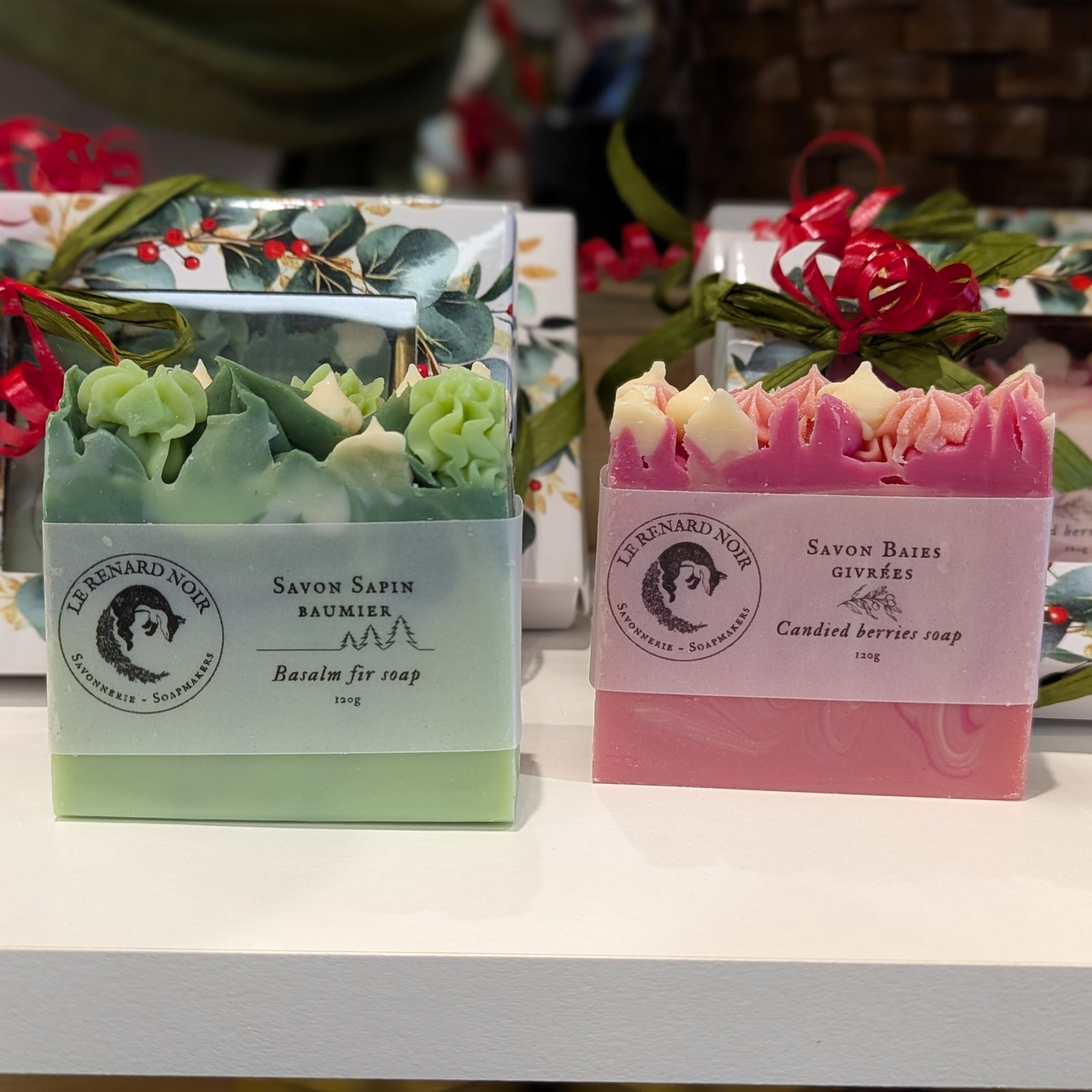Savons artisanaux de Noël - Le Renard Noir (fabriqués au Québec)