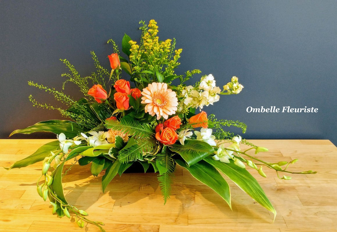 Arrangement Funéraire Urne Rosettes Or