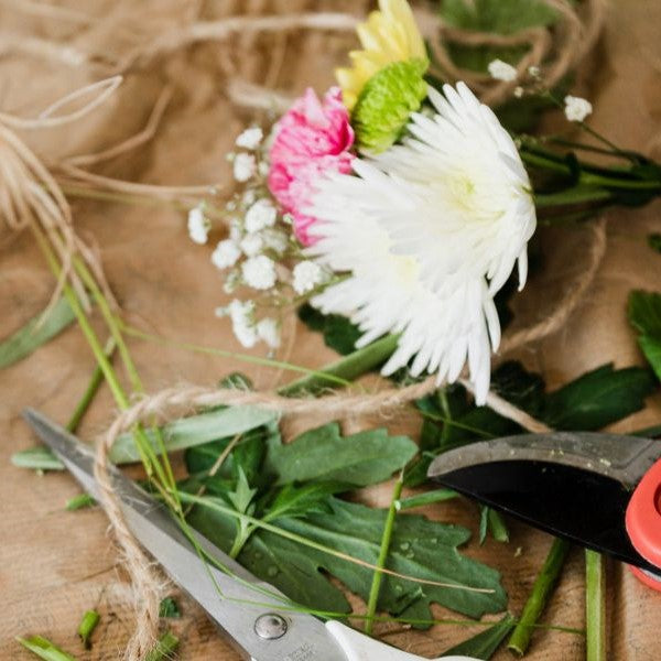 Ateliers Floraux dans la boutique de St-Basile-le-Grand version mobile