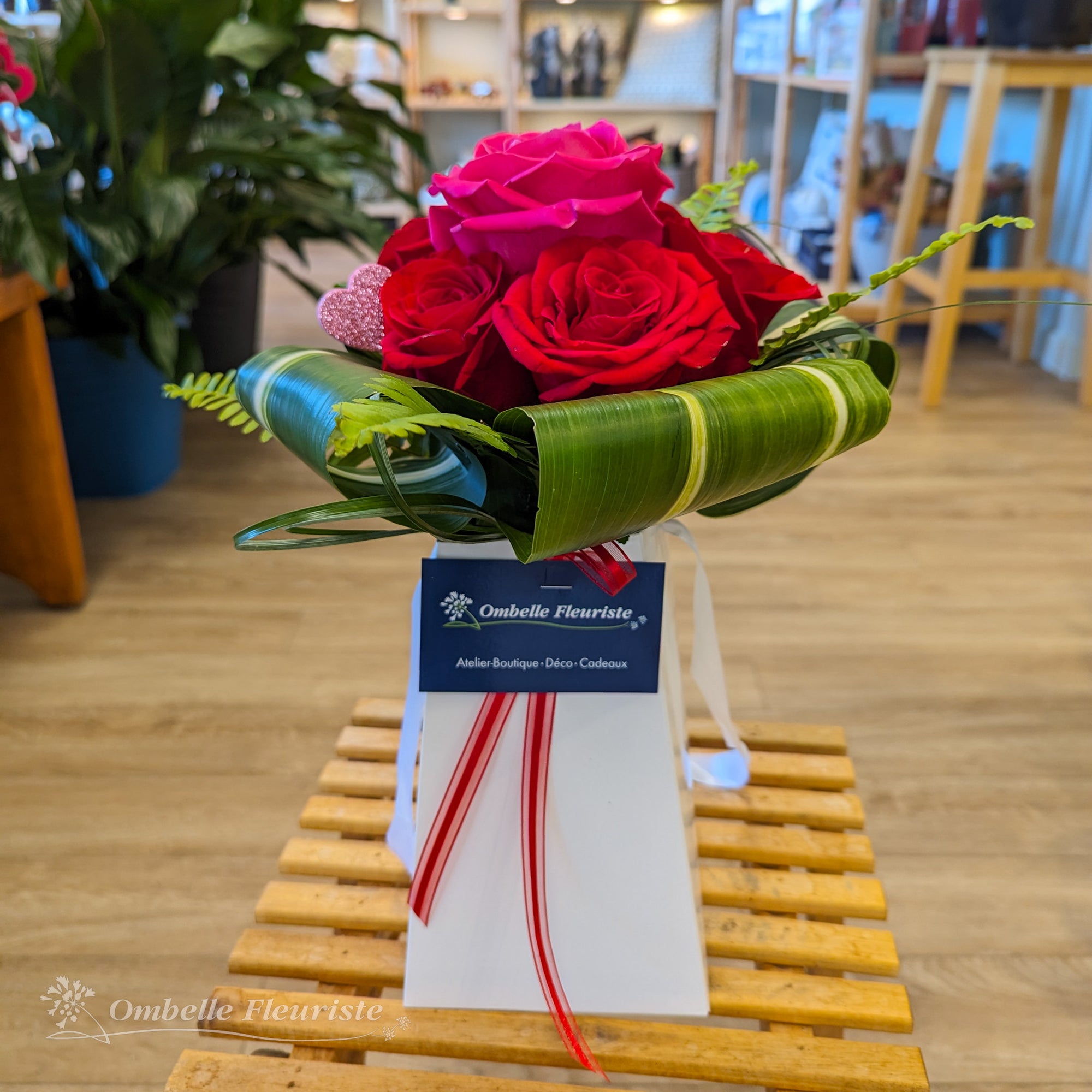 Bouquet de 6 roses splendide