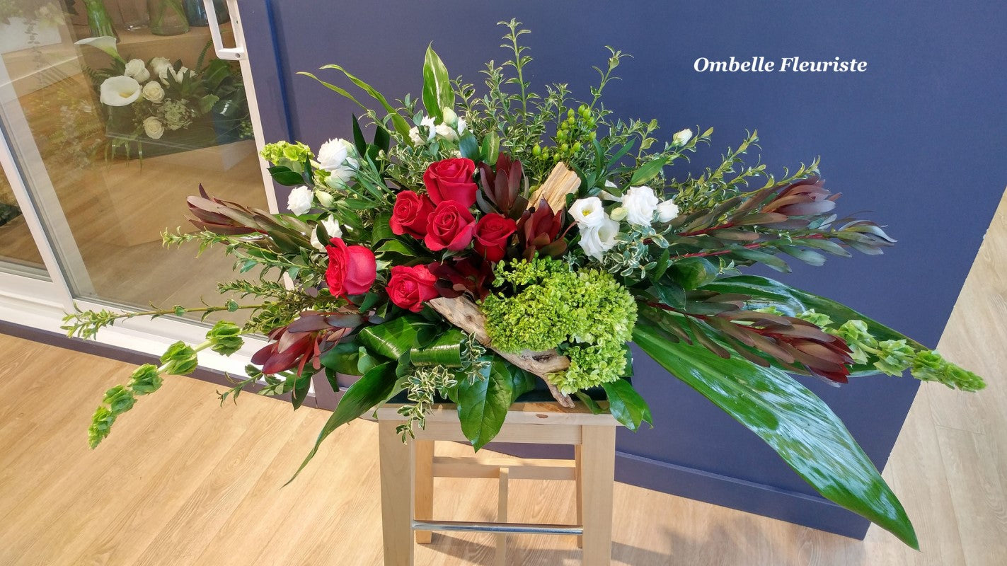 Funéraire coussin de cercueil roses rouges