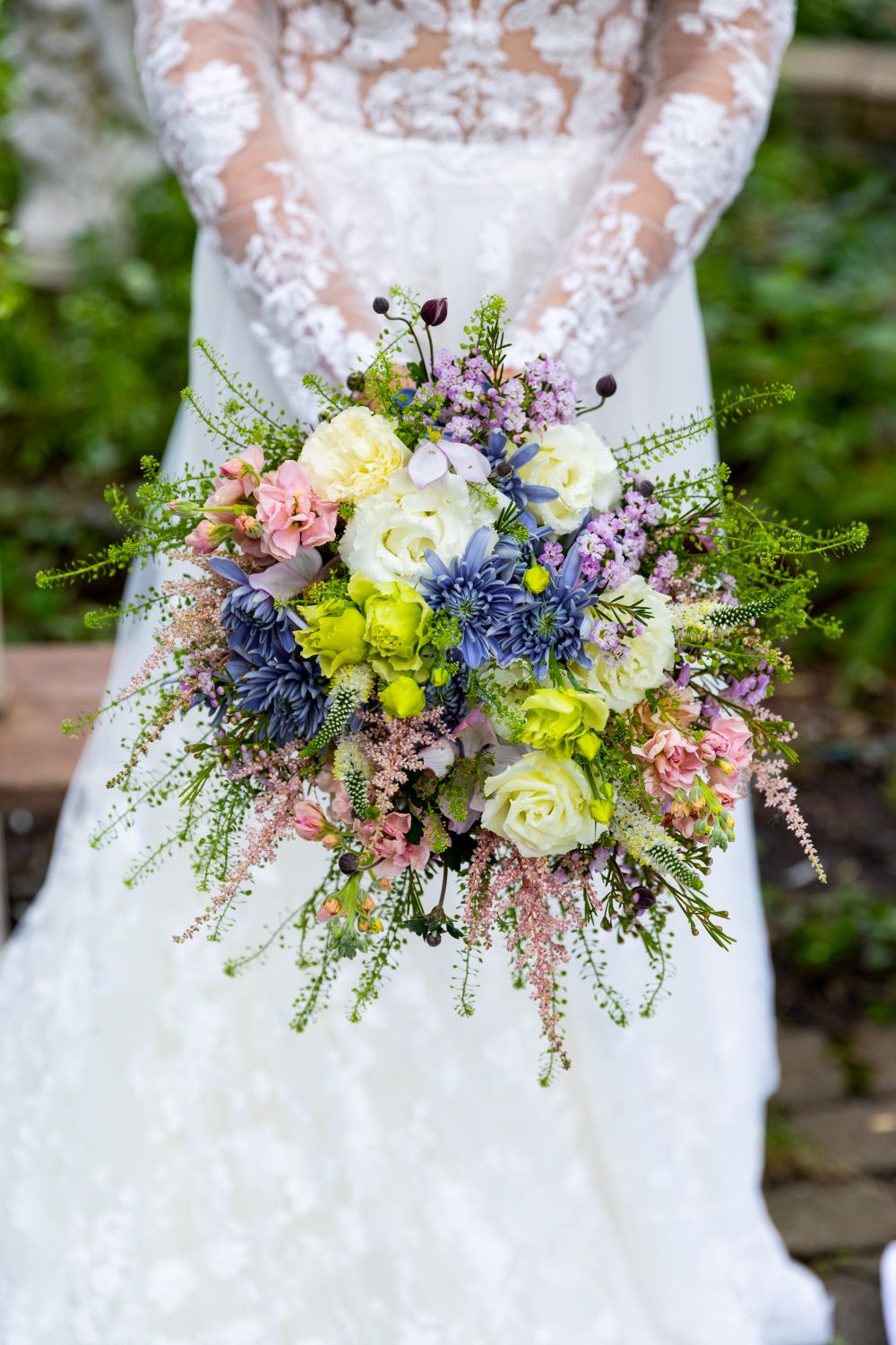 Bouquet de mariée poétique pastel