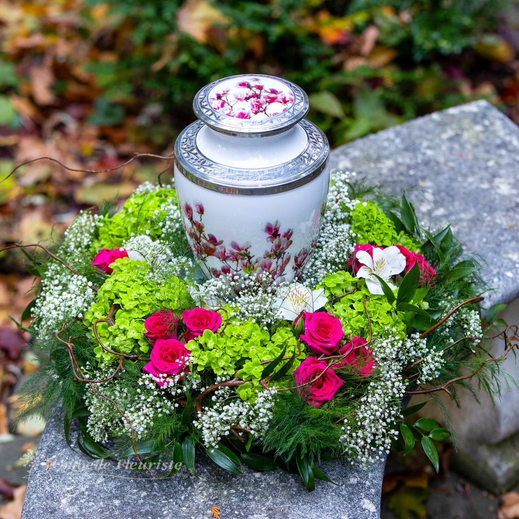 Marie-Reine - Coussin de fleurs pour urne funéraire ronde ou ovale Réussite