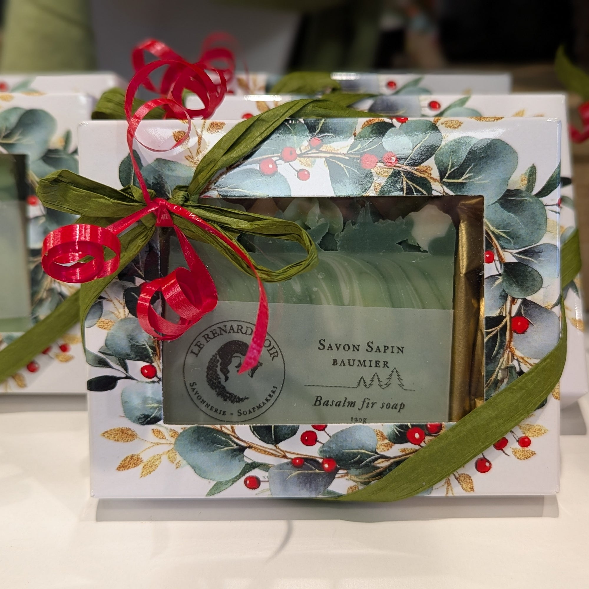 Savons artisanaux de Noël - Le Renard Noir (fabriqués au Québec)