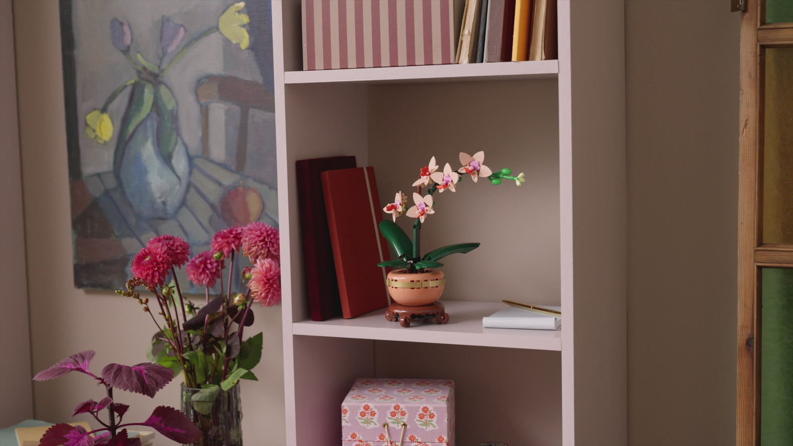 Vidéo de la construction de mini orchidée - Lego 10343